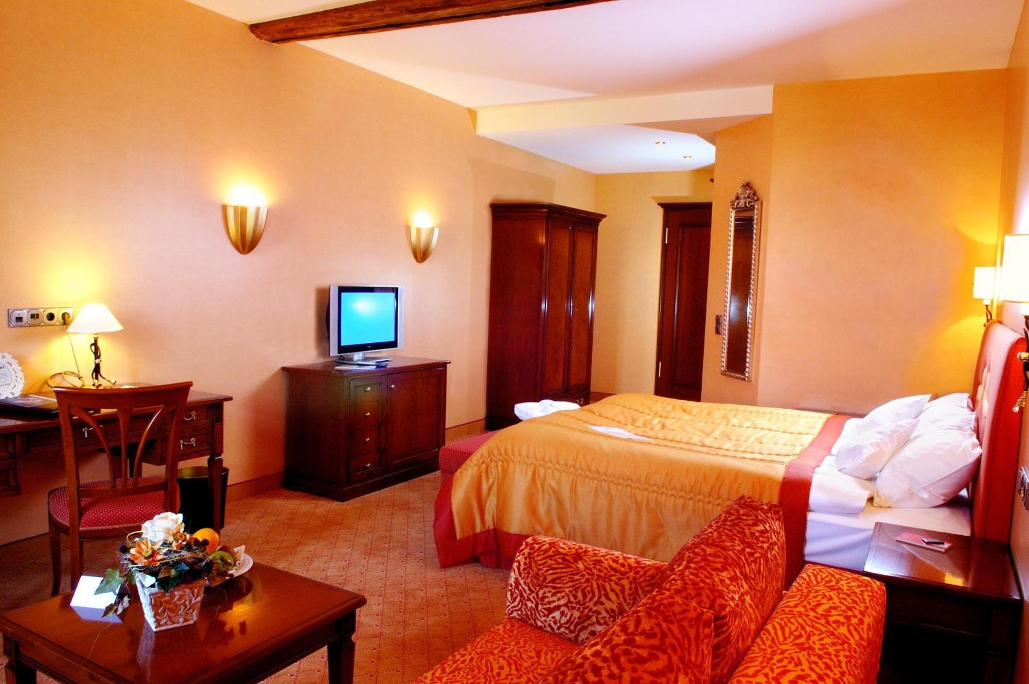 Goebels Schlosshotel "Prinz Von Hessen" Friedewald (Hessen) Quarto foto